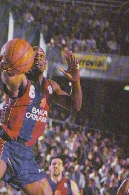 Corey Crowder. Importante como segunda espada en el Barça de los primeros 90. Por Roberto González Rico.