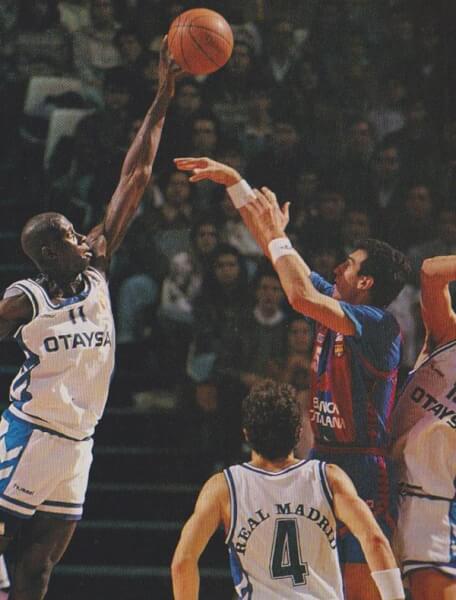 Nostálgicos. Carl Herrera. El amigo venezolano de Hakeen Olajuwon.Por Roberto González Rico.